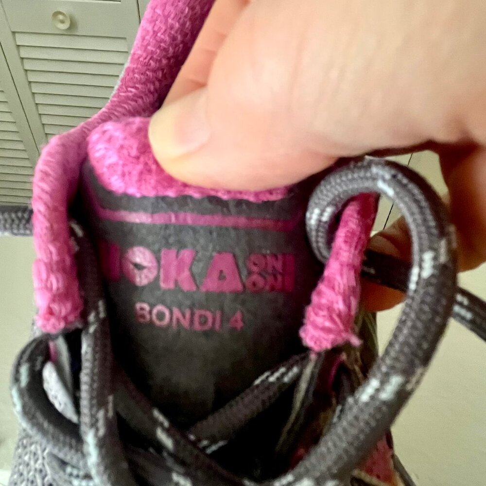 HOKA One One Bondi 4, very good condition - Picture 4 of 12